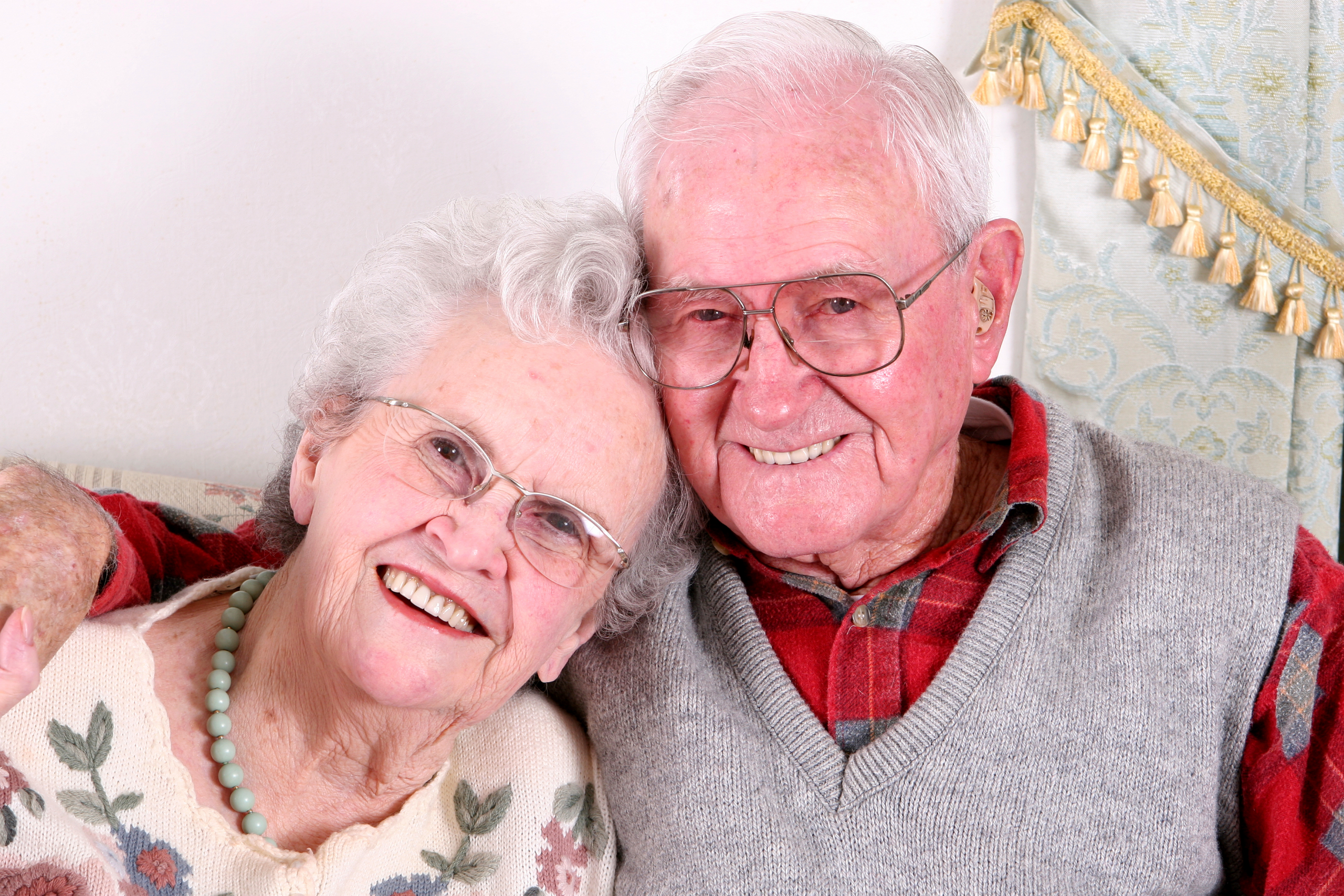An older couple at Aldridge Court