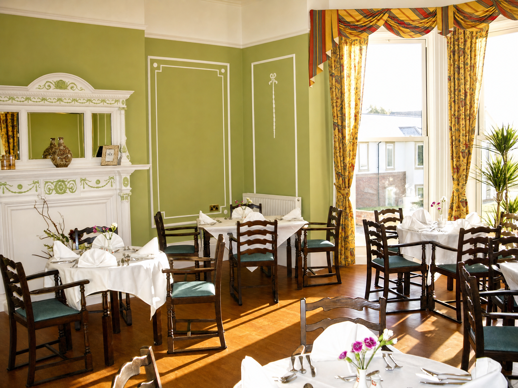 Dining room at Aldridge Court Nursing Home