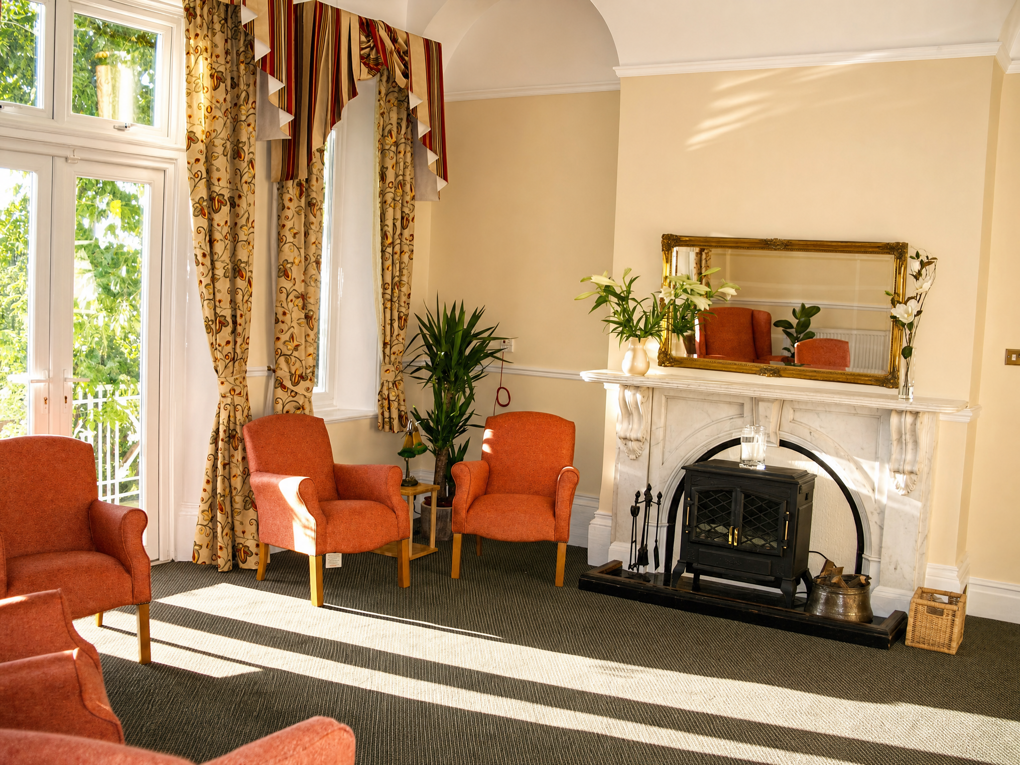 Ground floor lounge at Aldridge Court Nursing Home
